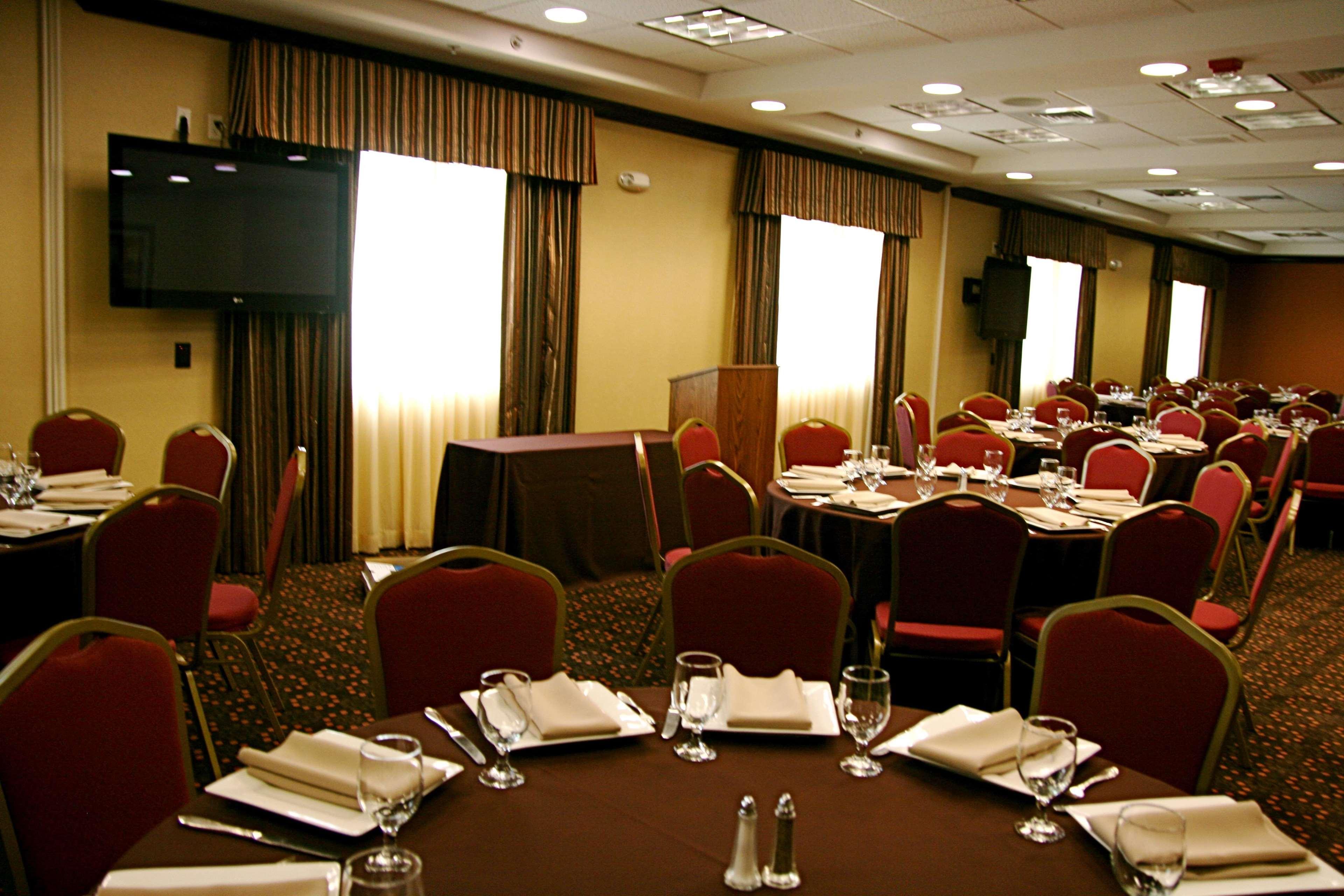 Hampton Inn & Suites Folsom Ristorante foto